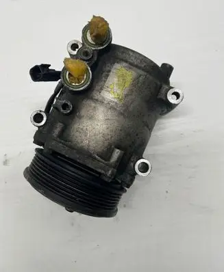 Ford Fiesta Air conditioning (A/C) compressor (pump)