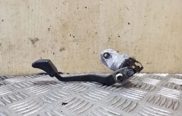 Toyota Land Cruiser (J120) Steering wheel adjustment handle/lever 