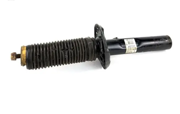 Volkswagen PASSAT B6 Front shock absorber/damper 8P0413031B 824904007828 1T0412103A