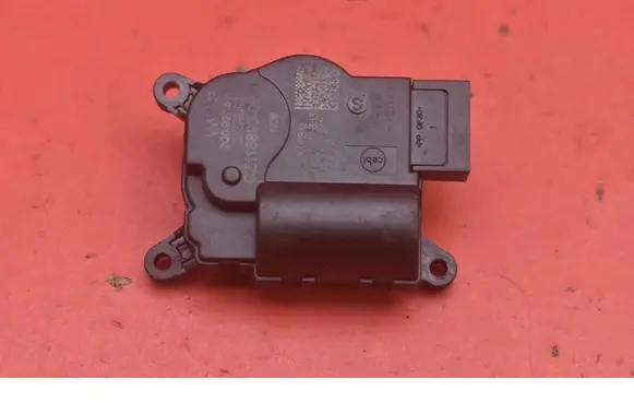 Volkswagen PASSAT B7 USA Air flap motor/actuator 2Q0907511G
