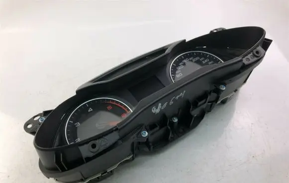 Audi A4 S4 B8 8K Speedometer (instrument cluster) 8K0920930C K3773
