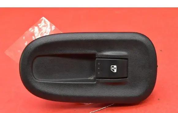 Buick Roadmaster Electric window control switch 8200548968