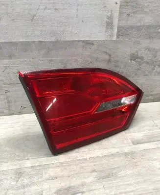 Volkswagen Jetta VI Tail light bulb cover holder 5C6945259A 5C6945259