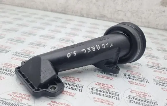 Volkswagen Touareg I Oil fill pipe 07Z115308B