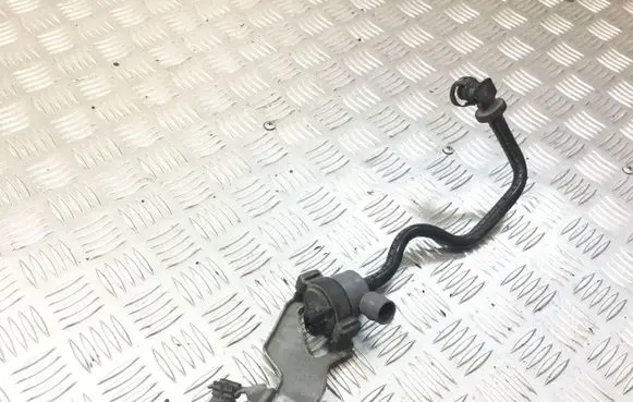BMW 6 F12 F13 Breather/breather pipe/hose 7636149 13907616724 7636160