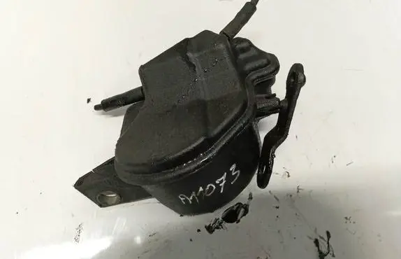 Mazda 3 I Vacuum air tank 
