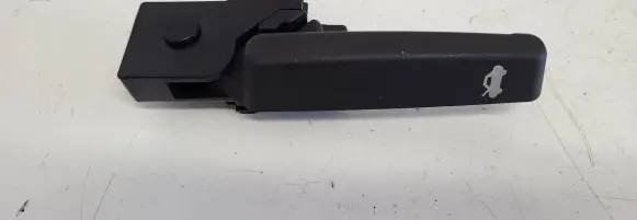 Opel Insignia A Engine bonnet (hood) release handle