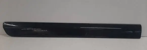 Volkswagen Multivan T5 Front door trim (molding) 7H5853071B