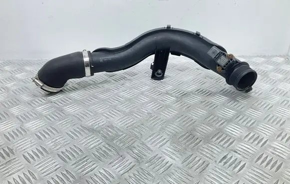 Skoda Rapid (NH) Intercooler hose/pipe 6R0145770A 6R0145762K 03G906051E