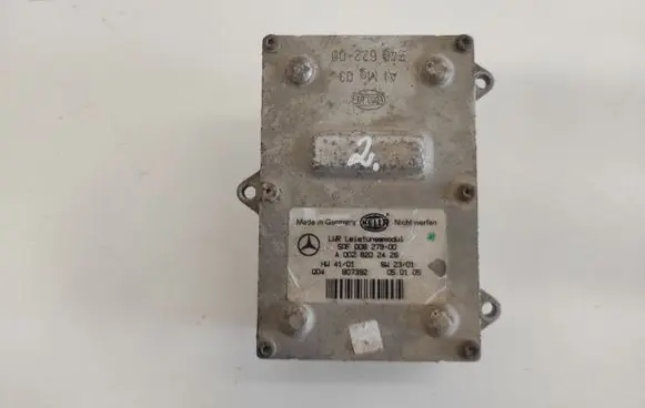 Mercedes-Benz E W211 Headlight ballast module Xenon 74062200 A00282027900