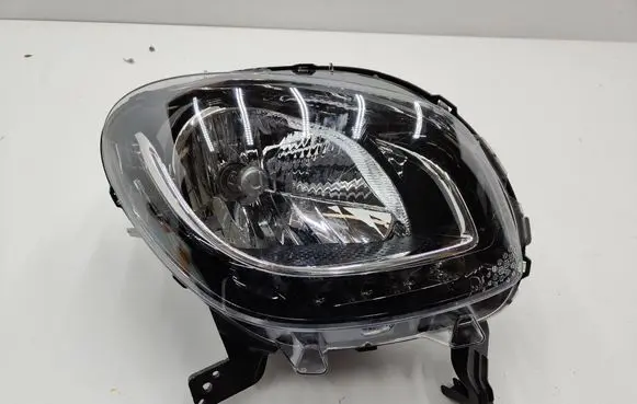 Smart ForTwo II Headlight/headlamp A4538201839