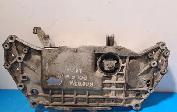 Volkswagen Golf IV Front subframe 1K0133369F