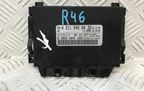 Mercedes-Benz E W211 Parking PDC control unit/module A2115456432