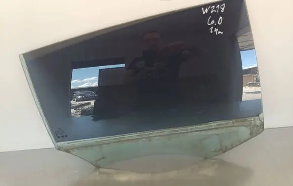 Mercedes-Benz CLS C218 X218 Rear door window glass 43R00050 E000292