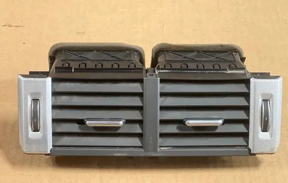 Land Rover Range Rover Evoque L538 Dash center air vent grill BJ32014L21DB 824727092012 08087005