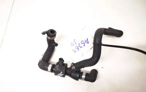Volkswagen Golf IV Engine coolant pipe/hose