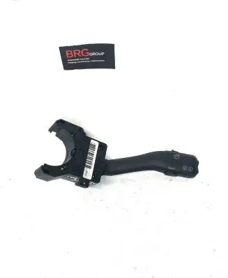 Volkswagen PASSAT B5.5 Wiper control stalk 4B0953503H CZC301202032 18303885