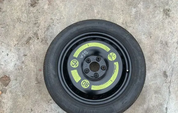 Mercedes-Benz E W212 R17 spare wheel A2124000002