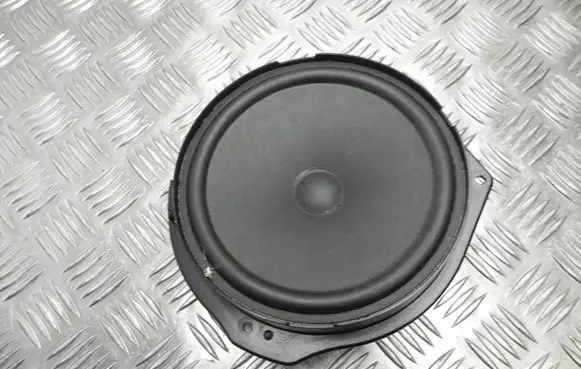 Mercedes-Benz C AMG W204 Front door high frequency speaker A2048201902 R1411
