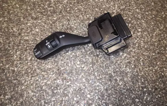 Ford Focus Indicator stalk 17D940A