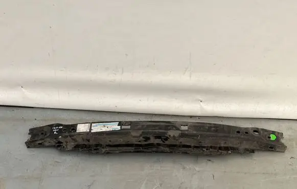 Opel Zafira A Front bumper cross member
