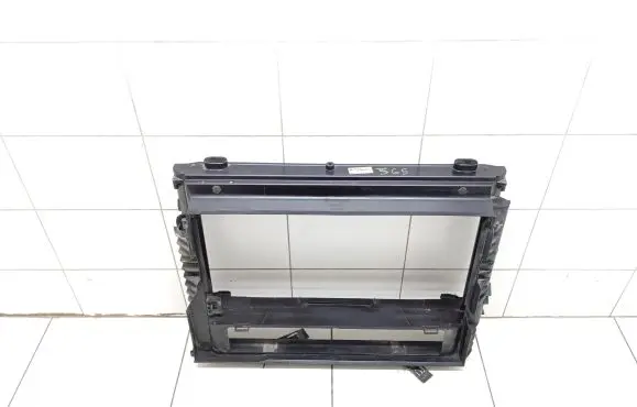 BMW 5 E60 E61 Radiator support slam panel 7787830 7787830-04 7792844