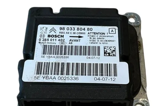 Peugeot 208 Airbag control unit/module 9803380480 0285011402