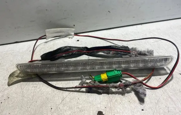 Peugeot 508 Third/center stoplight 9654923180 89035912