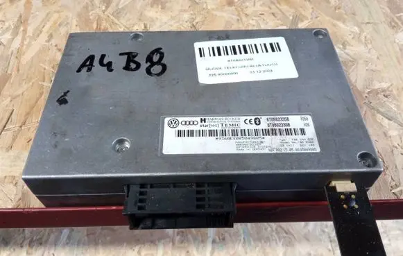 Audi A4 S4 B8 8K Bluetooth control unit module 8T0862335B