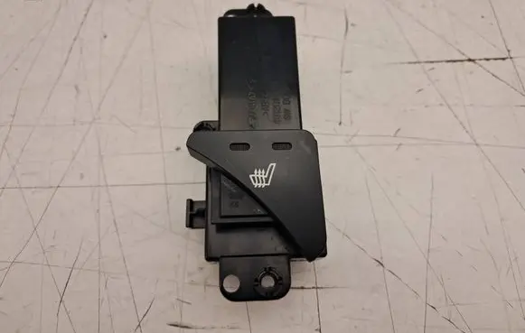 KIA Sportage Seat heating switch 4912011110 933403W900