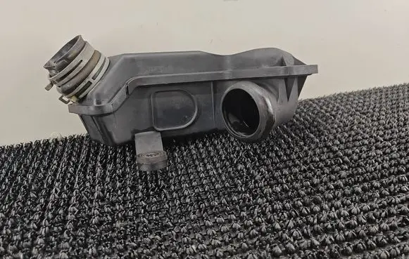 Volkswagen New Beetle Air filter 1C0129622F