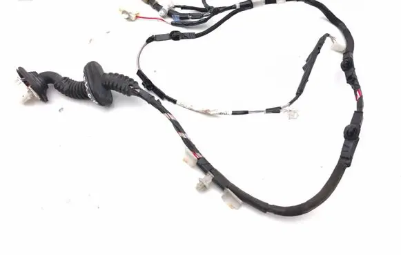 Toyota Prius (XW30) Rear door wiring loom 8215347310