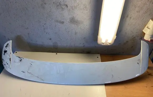 Renault Clio V Tailgate/trunk spoiler 960307611R