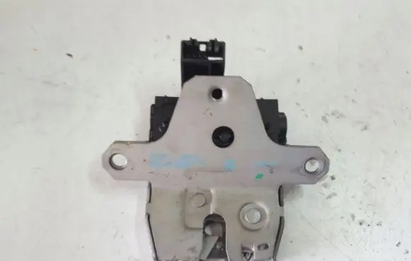 Ford Kuga I Tailgate/trunk/boot lock/catch/latch 8V41S442A66AG