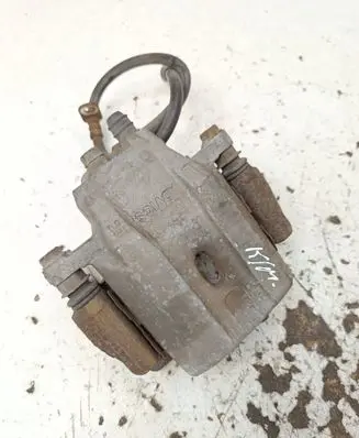Toyota Prius (XW20) Front brake caliper