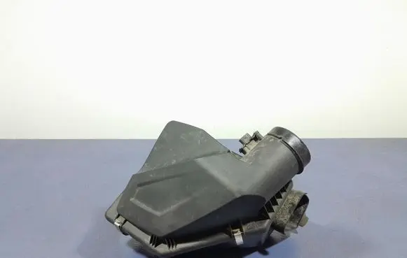 Alpine B3 B4 B5 B6 E90 E91 E92 E93 Air filter box 8580424