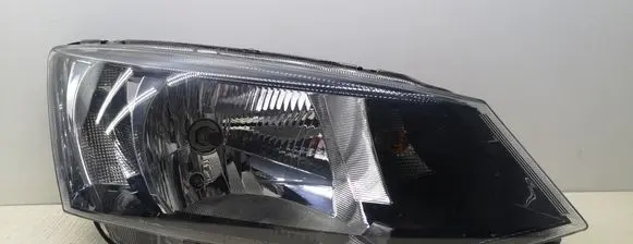 Skoda Fabia Mk3 (NJ) Headlight/headlamp 6V1941016C