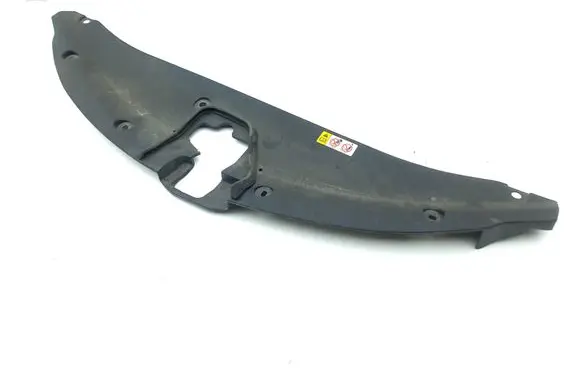 Engine bonnet/hood lock trim molding