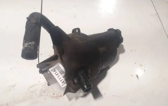 Opel Insignia A Power steering fluid tank/reservoir 