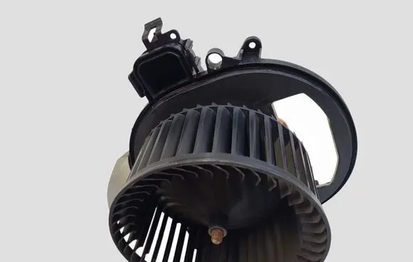 BMW 1 F20 F21 Heater fan/blower T947769