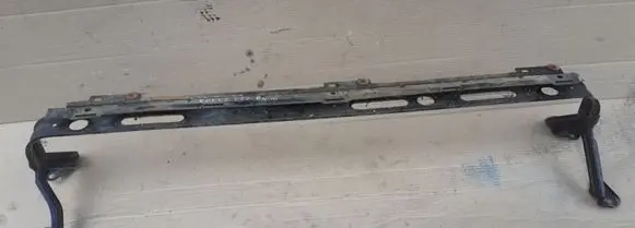 Volvo V50 Bottom radiator support slam panel 