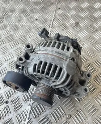 BMW 1 E81 E87 Generator/alternator 7532966 0124525059 1532966