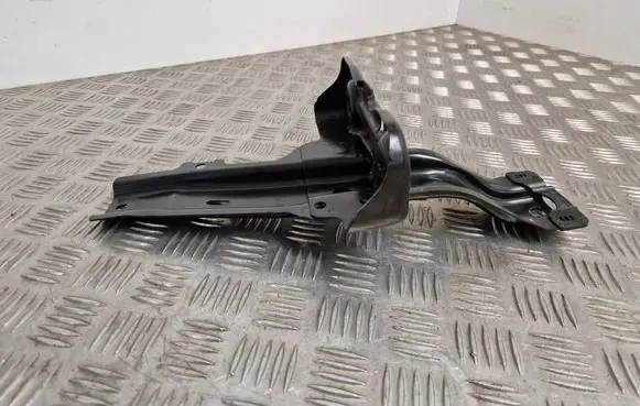 Mercedes-Benz A W177 Other engine bay part A1776265300