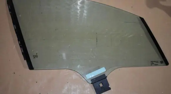 Porsche Panamera (971) Sliding door window/glass 97184502055