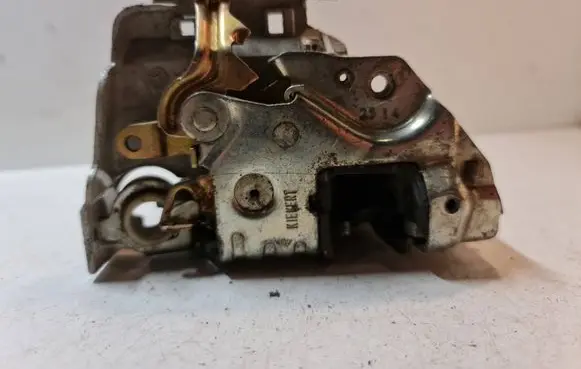 Front door lock
