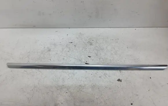 Peugeot 508 Rear side glass trim 