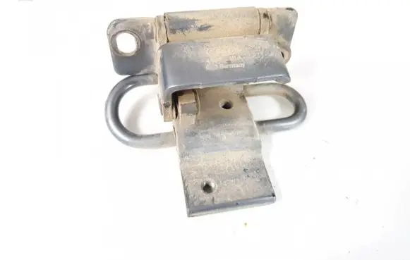 Audi A4 S4 B5 8D Rear door lower hinge 4a0833411A