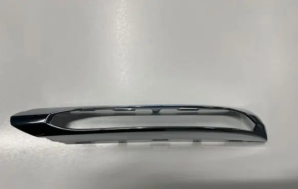 Mercedes-Benz E A207 Front grill A2078850474
