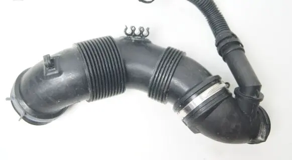 Volkswagen Touran III Air intake hose/pipe 5QA129654E