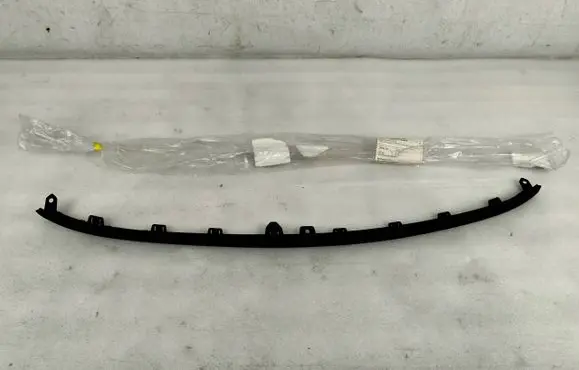 Opel Crossland X Front bumper lip 13484736